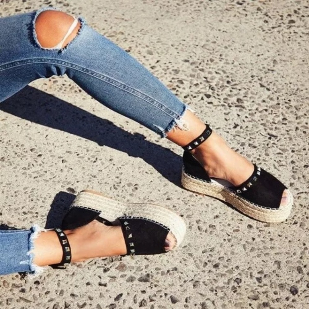 Studded Espadrille sandal - Picture 3 of 4
